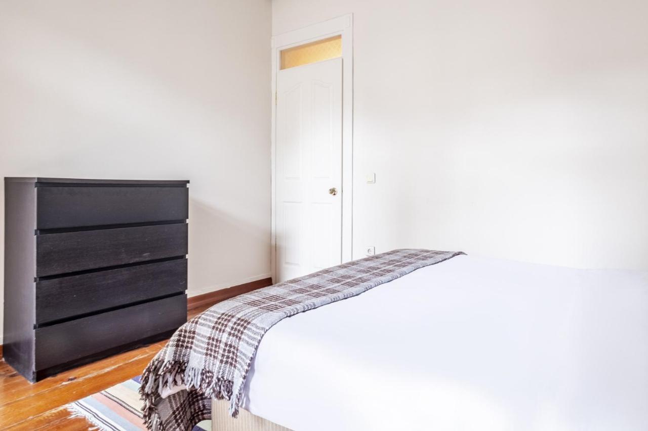Centrally Located Apartment With Balcony In Sisli Istanbul Exterior photo
